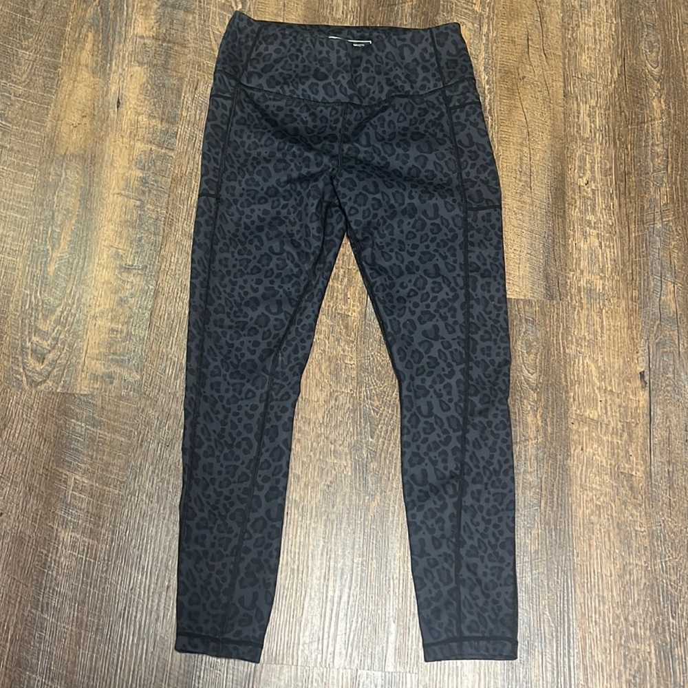 Athlux Cheetah Leopard Leggings Size M(8-10)